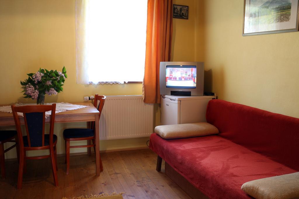 Penzion Kremenisko Banská Štiavnica Zimmer foto