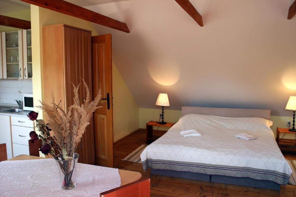 Penzion Kremenisko Banská Štiavnica Zimmer foto